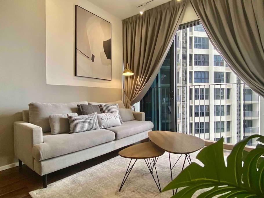 Stylish Nordic Suite, Pool View, Geo Bukit Rimau, Kota Kemuning Shah Alam